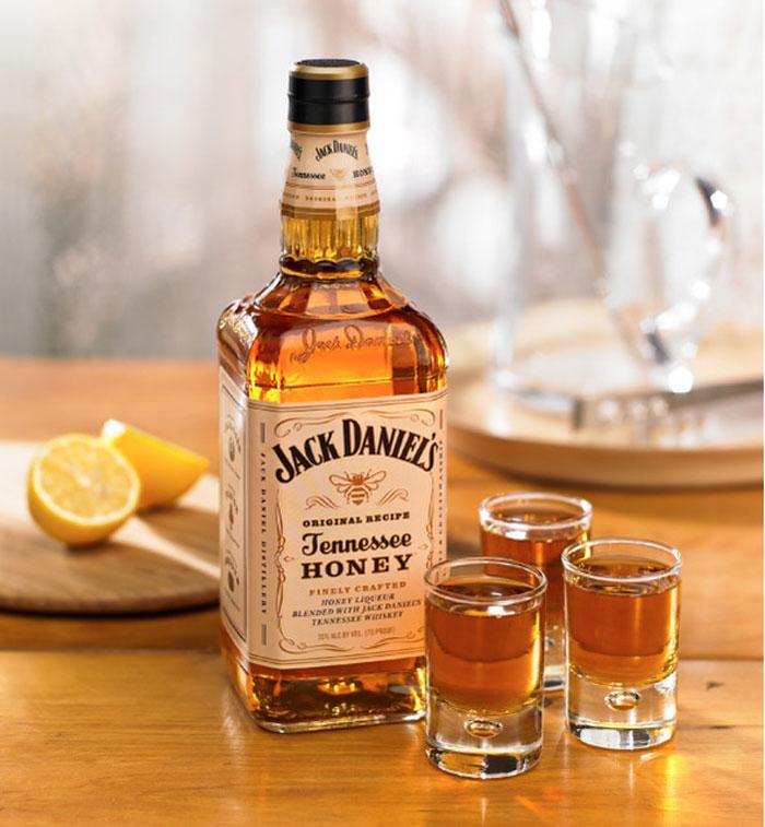 Cách uống rượu Jack Daniel’s No.7