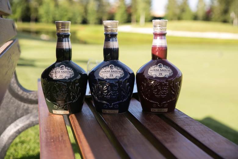 Chivas Regal 21 là dòng whisky pha trộn cao cấp