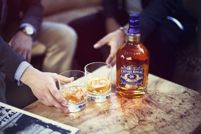 Chivas 18 uống với món gì ngon?