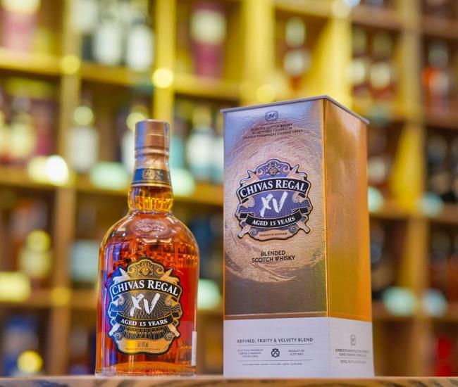 Chivas 18 và Chivas 15 khác nhau như thế nào?