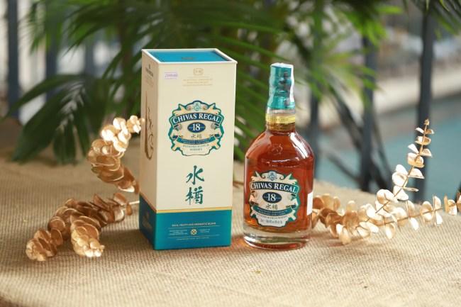 Chivas 18 và Chivas 15 khác nhau như thế nào?