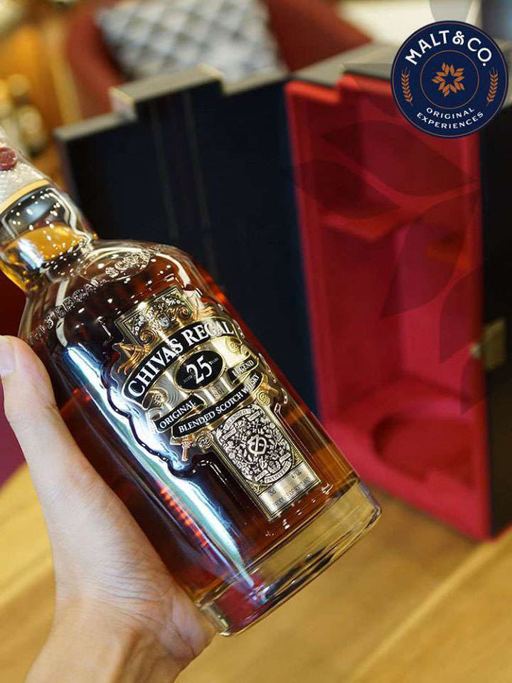 sưu tầm rượu chivas