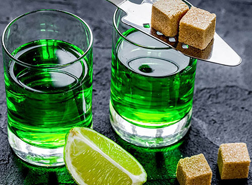 Hướng dẫn cách lựa chọn rượu Absinthe phù hợp với sở thích 