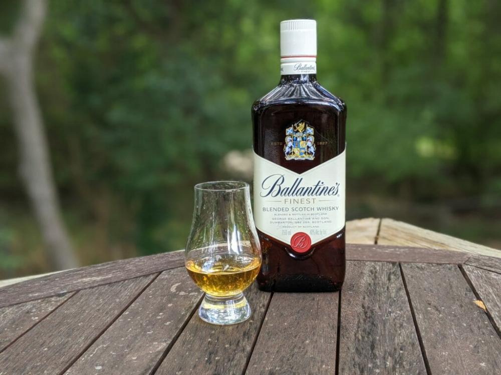 mua rượu ballantines như thế nào