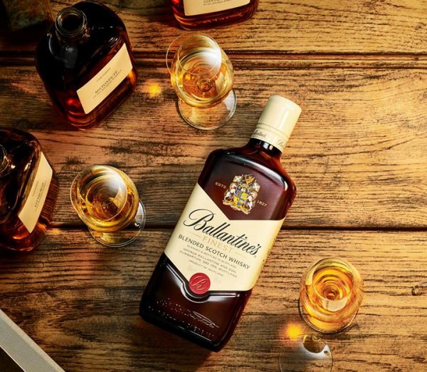 mua rượu Ballantines ở đâu