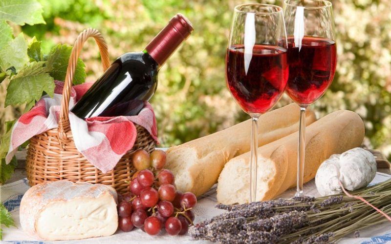 Các vùng sản xuất rượu vang nổi tiếng tại Ý 