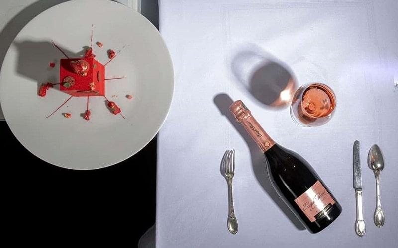 Rượu Champagne là gì