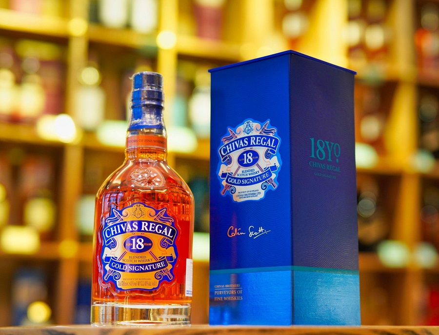 rượu Chivas và XO 