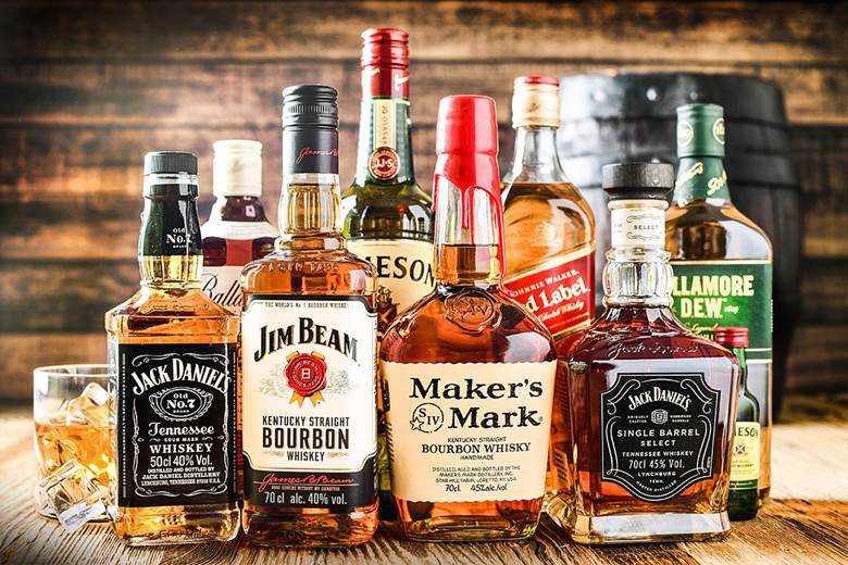 Whiskey Mỹ và Scotch whisky là hai dòng rượu mạnh tiêu biểu