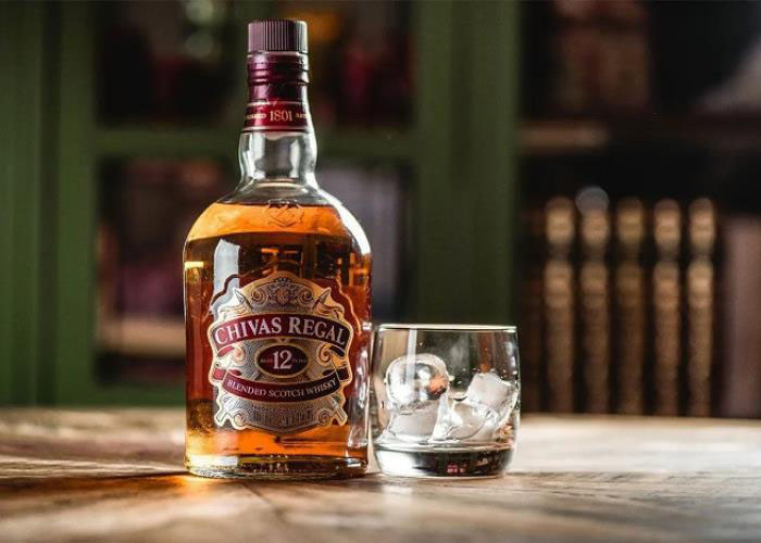 tìm hiểu thị trường whisky năm 2025