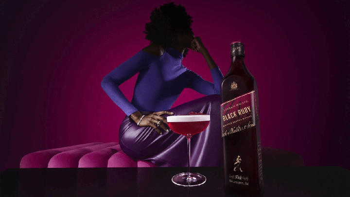 tổng quan về rượu johnnie walker black ruby