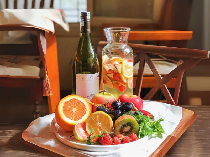 Lợi ích của việc kết hợp rượu vang và hoa quả
