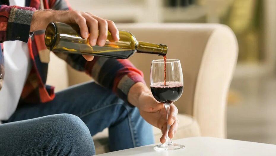 Để đảm bảo sức khỏe, các bạn nên uống đúng liều lượng và chủng loại. 